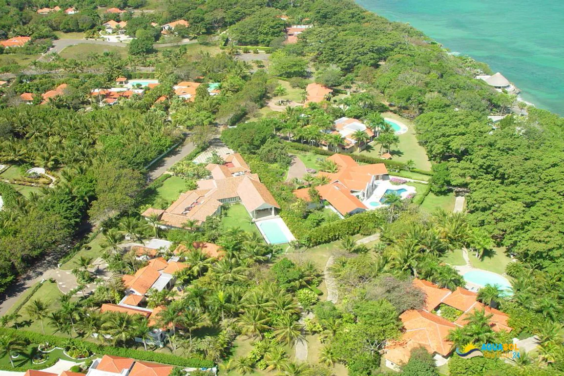 For sale Luxury villa in Cabarete, view 1 of 9
