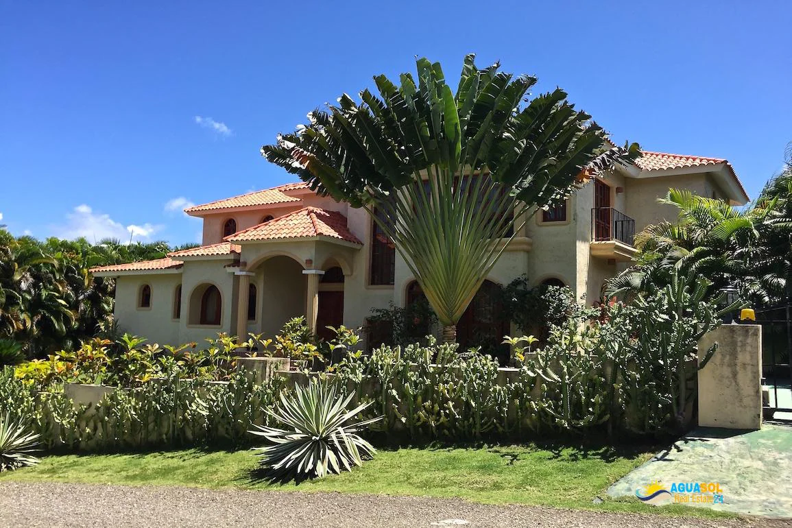 Villa in Sosua Playa Laguna, view 1 of 15