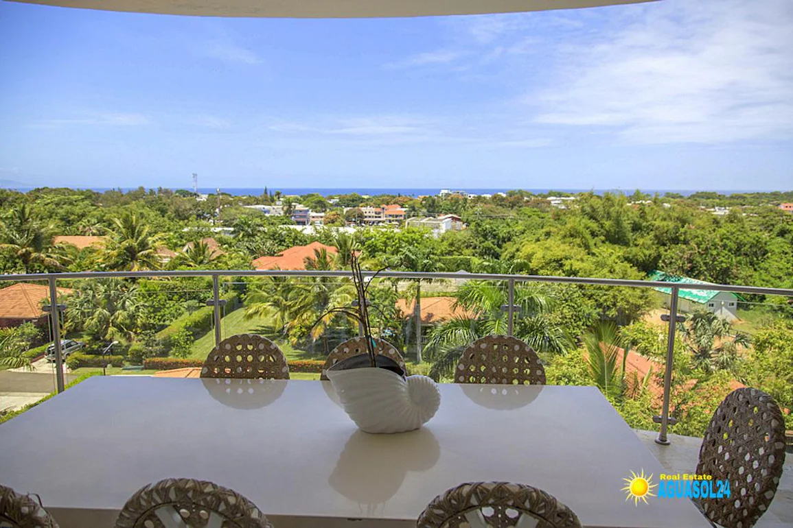 For sale Luxury villa in Sosua, view 1 of 9