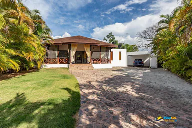 For sale villas in Playa Laguna Sosua, Sosúa, 1 of 11