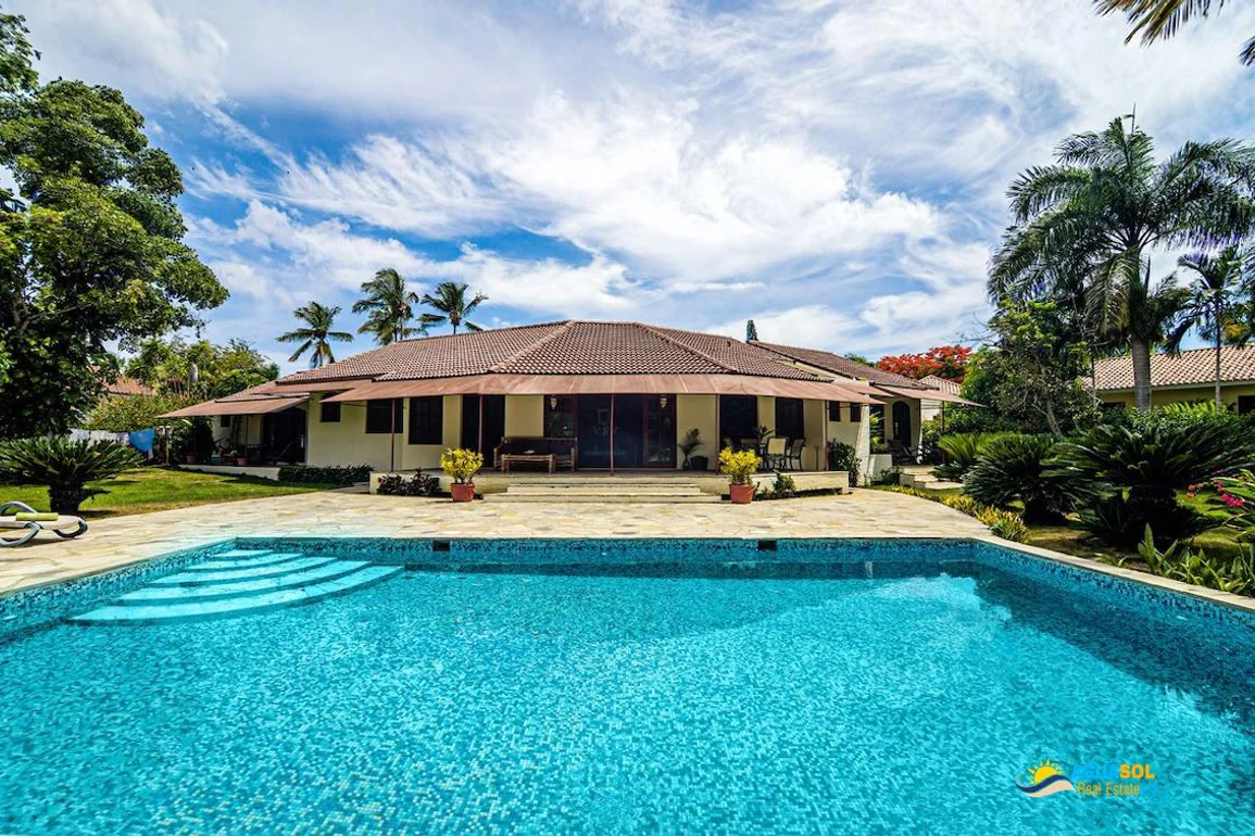 Luxury Villa for Sale in Cabarete, view 1 of 11
