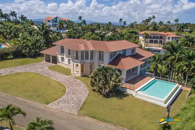 For Sale Luxury Villa in Sosua, Sosúa, 1 of 7