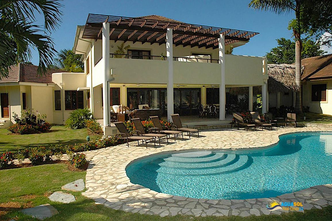 Villa for Sale in Cabarete, view 1 of 8