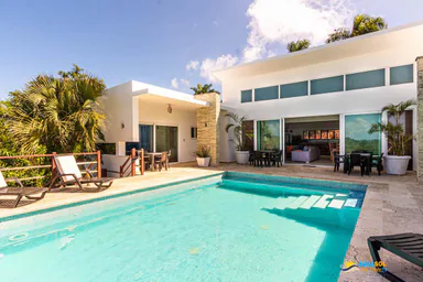 Modern villa in Sosua, Sosúa, 1 of 7