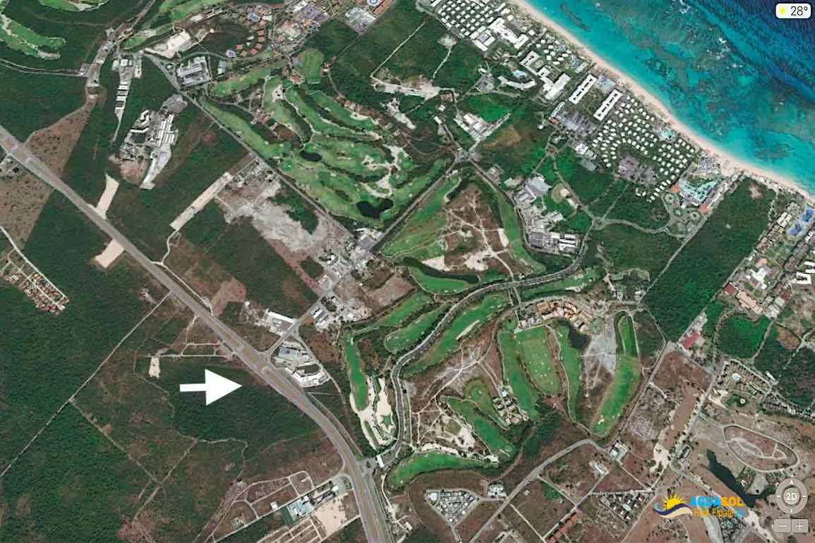Land for sale in Bavaro, view 1 of 3
