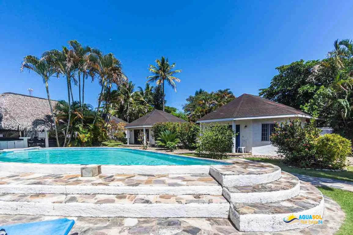 For sale bungalow in Cabarete, view 1 of 7