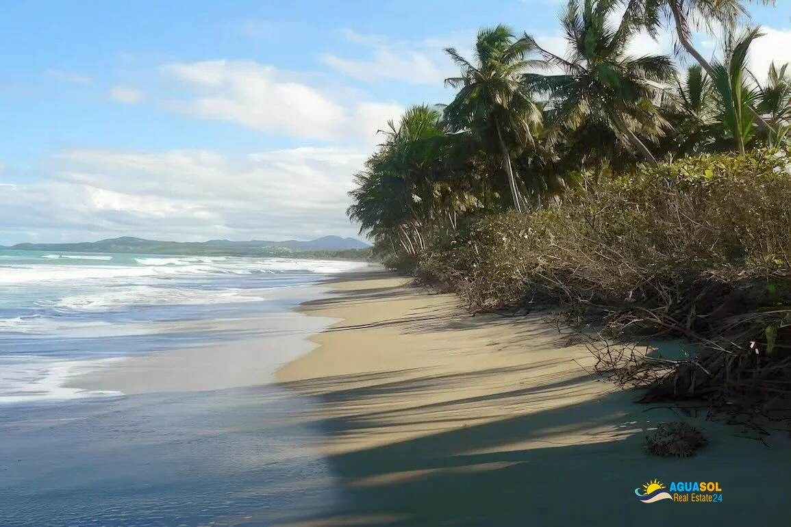 For Sale lot oceanfront in Las Canas, view 1 of 4