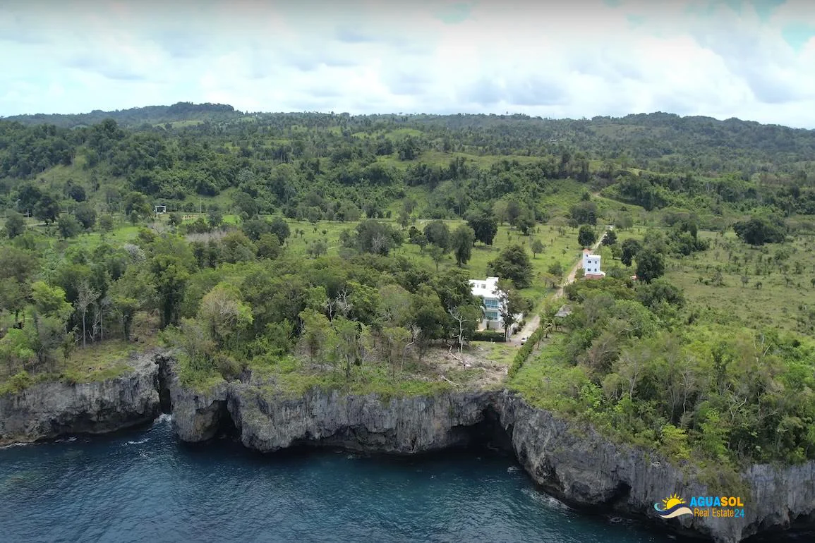 For sale villa in Rio San Juan, view 1 of 12