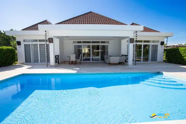 Villa in Playa Laguna Beach for Sale, Sosúa, 1 of 10