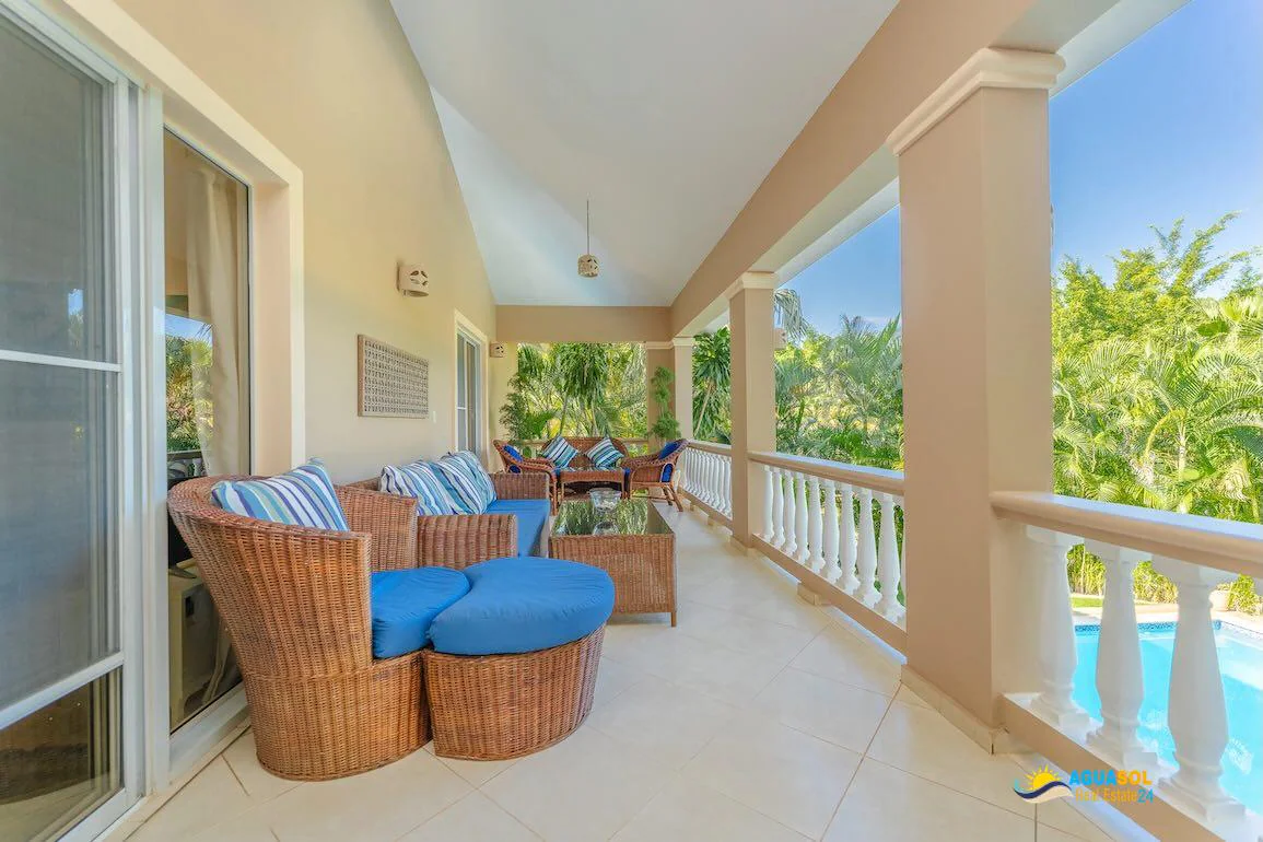 For sale 3-Bedroom Villa in Sosua, view 1 of 9