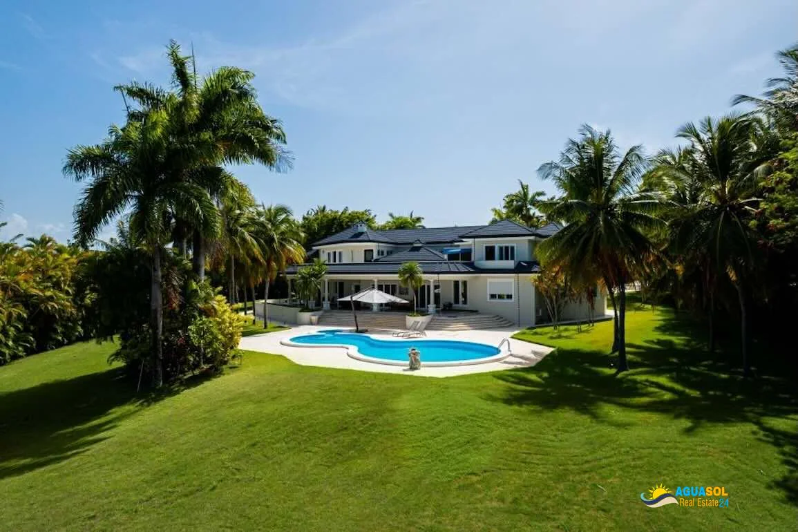 Caribbean Villa for Sale in Cabarete, view 1 of 12