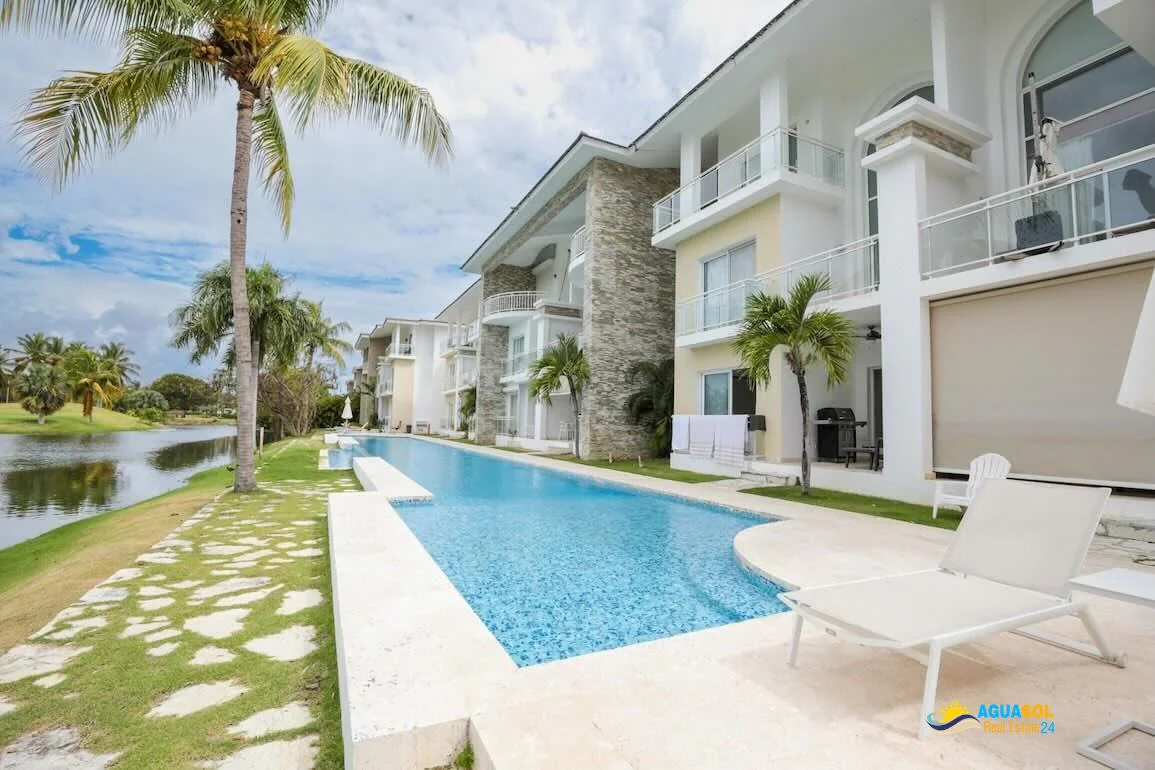 Apartment for Sale in Cocotal Golf & Country Club, view 1 of 9
