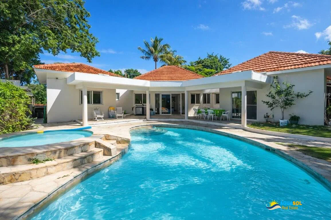 2 Bedroom Villa for Sale in Playa Laguna Sosua, view 1 of 9