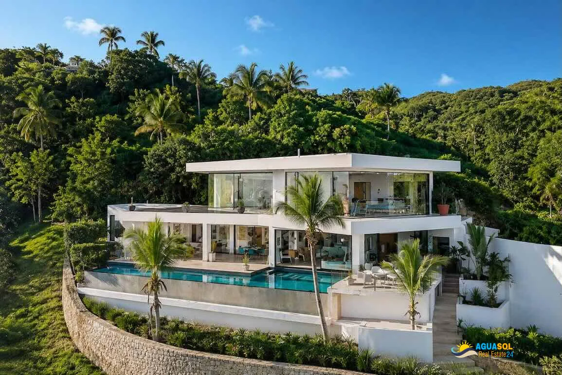 Ocean View Villa for Sale in Las Terrenas, view 1 of 10