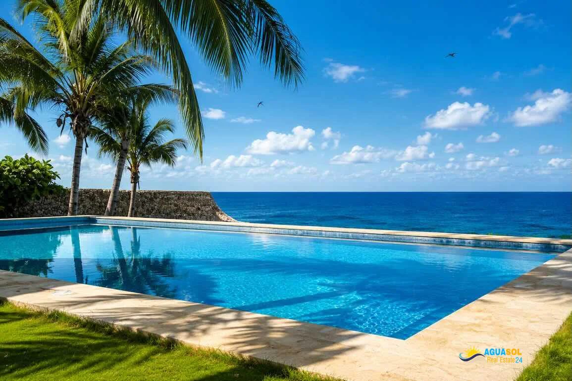 Oceanfront Villa for Sale in Río San Juan, view 1 of 10