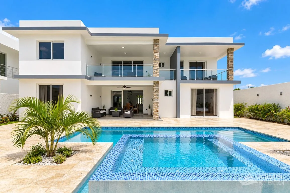 10-bedroom villa for sale in Playa Laguna, Sosúa