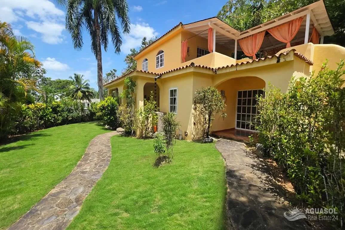 2-Bedroom House for Sale in Playa Bonita, Las Terrenas - photo 2