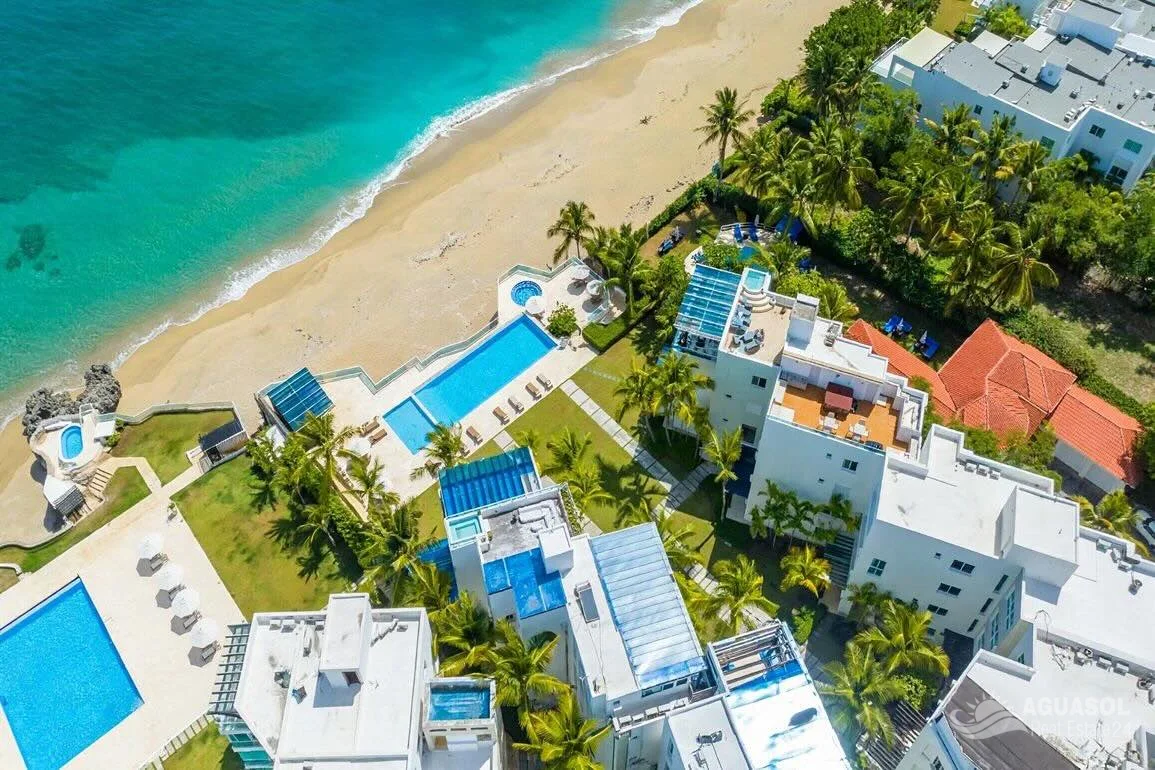 3-Bedroom Beachfront Penthouse for Sale in Playa Laguna, Sosúa - photo 2